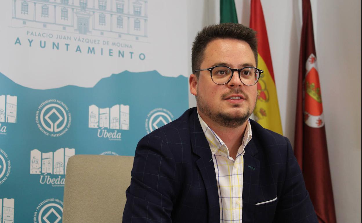 El concejal de Información Ciudadana, Francisco Javier Lozano.