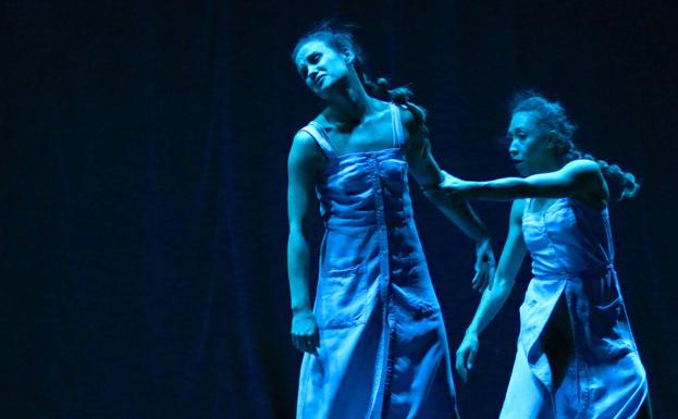 El Dúo Sonrisa Vertical.