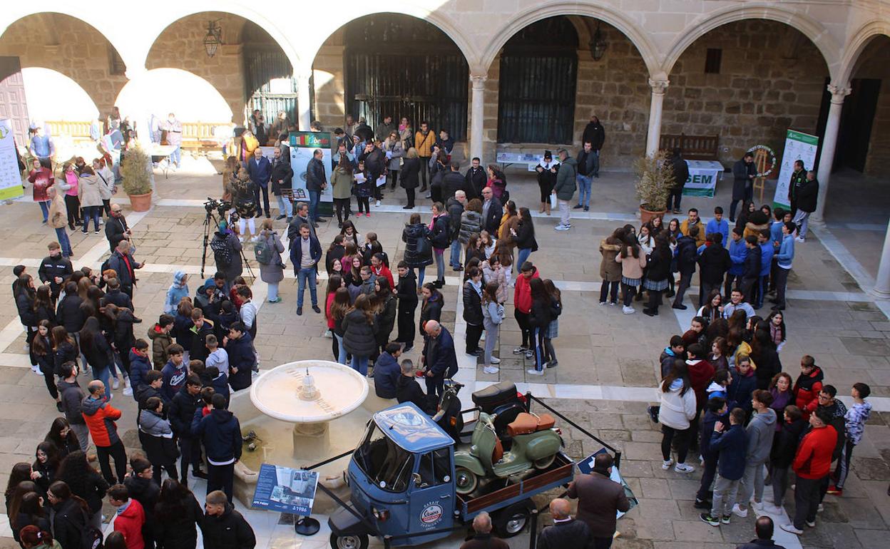 Ambiente en 'El patio de la diversidad'.