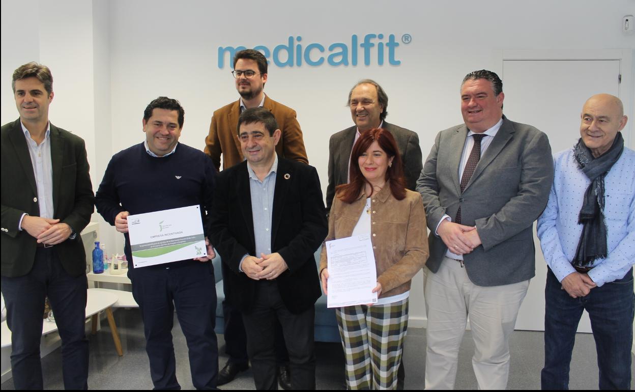 Entrega de la ayuda económica