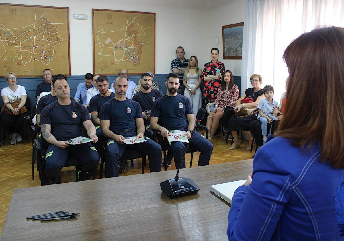 Seis efectivos se incorporan definitivamente al parque de bomberos