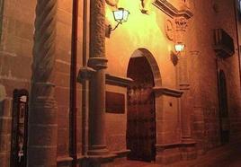 Entrada del palacio de los Torrente