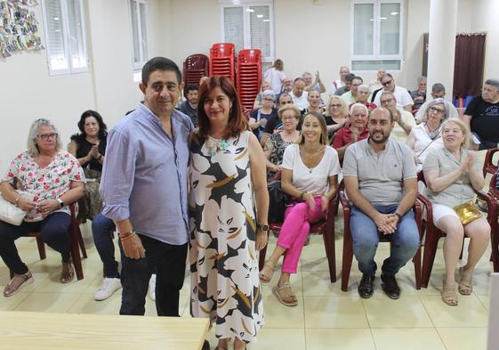 Reyes y Olivares en la asamblea