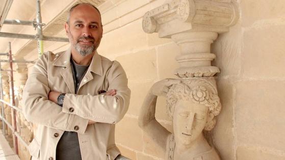 El Ministerio de Defensa premia el trabajo de Vicente Ruiz sobre el papel español frente al escorbuto