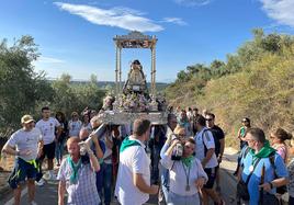 La Virgen de Guadalupe camino de su santuario.