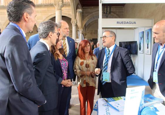 Visita a la zona de expositores.