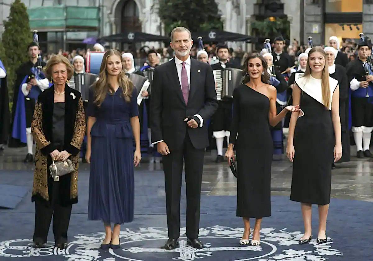 Leonor vestida por el ubetense Moisés Nieto.