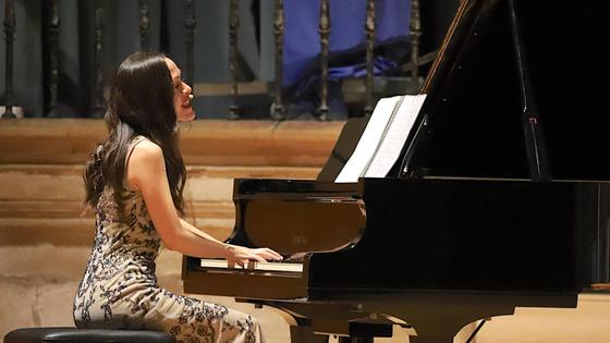 Un recorrido «por la música de la poesía y la poesía de la música»