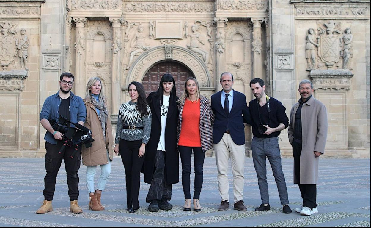 La ciudad volvió a ser escenario de una sesión fotográfica para una editorial de moda internacional