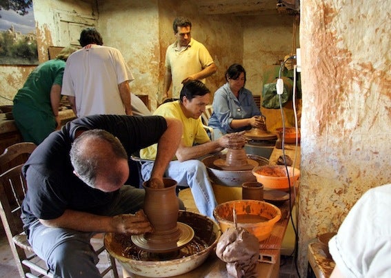 Curso de alfarería y modelado en el Museo Paco Tito