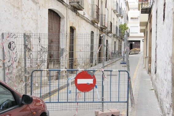 La calle Don Juan podrá volver a abrirse al tráfico dos años después de su cierre