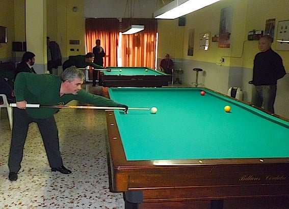 Empate del club Los Amigos dentro de la liga andaluza de billar a tres bandas