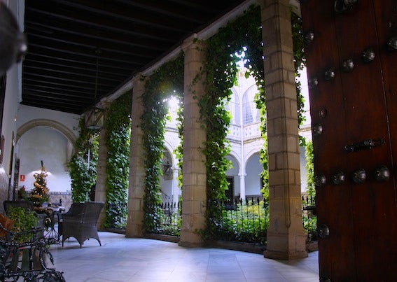 La revista Vogue realiza en Úbeda una sesión de fotos para su especial de novias