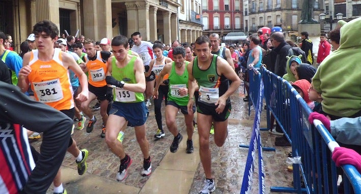 La lluvia mermó la participación en la carrera popular en homenaje a Antonio Gutiérrez 'El Viejo'