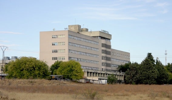 Satse denuncia el cierre de camas en la planta de Medicina Interna