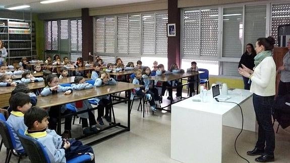Una de las sesiones desarrolladas con los alumnos.