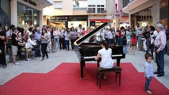 Un piano en la calle para todo el que desee demostrar su virtuosismo.