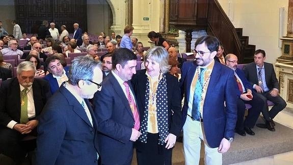 Adela Tarifa tomó posesión como directora consejera del Instituto de Estudios Giennenses