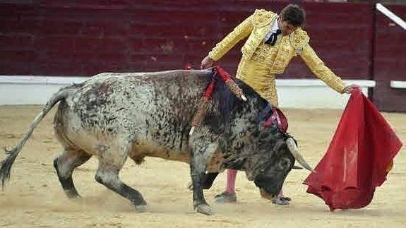 Faena de Eugenio de Mora.