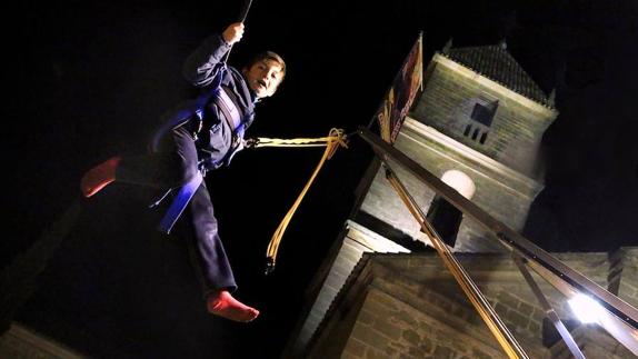 Cama elástica en la Ciudad de los Niños.