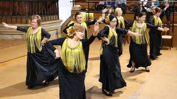 Uno de los grupos de la Escuela Municipal de Danza.