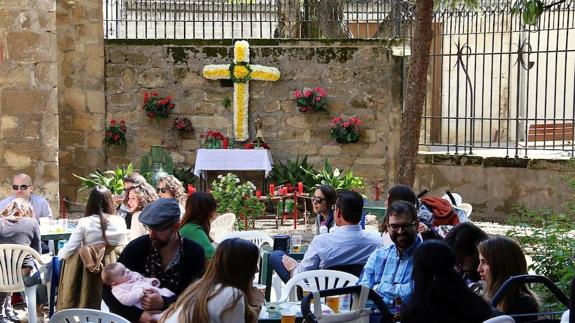 Nueve Cruces de Mayo animarán Úbeda durante el fin de semana