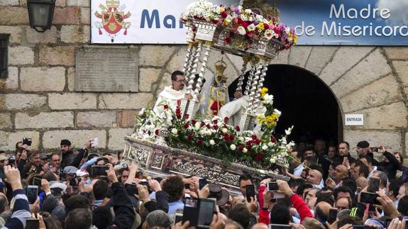 Creado el Grupo Parroquial Virgen de la Cabeza de Úbeda con el deseo de ser cofradía