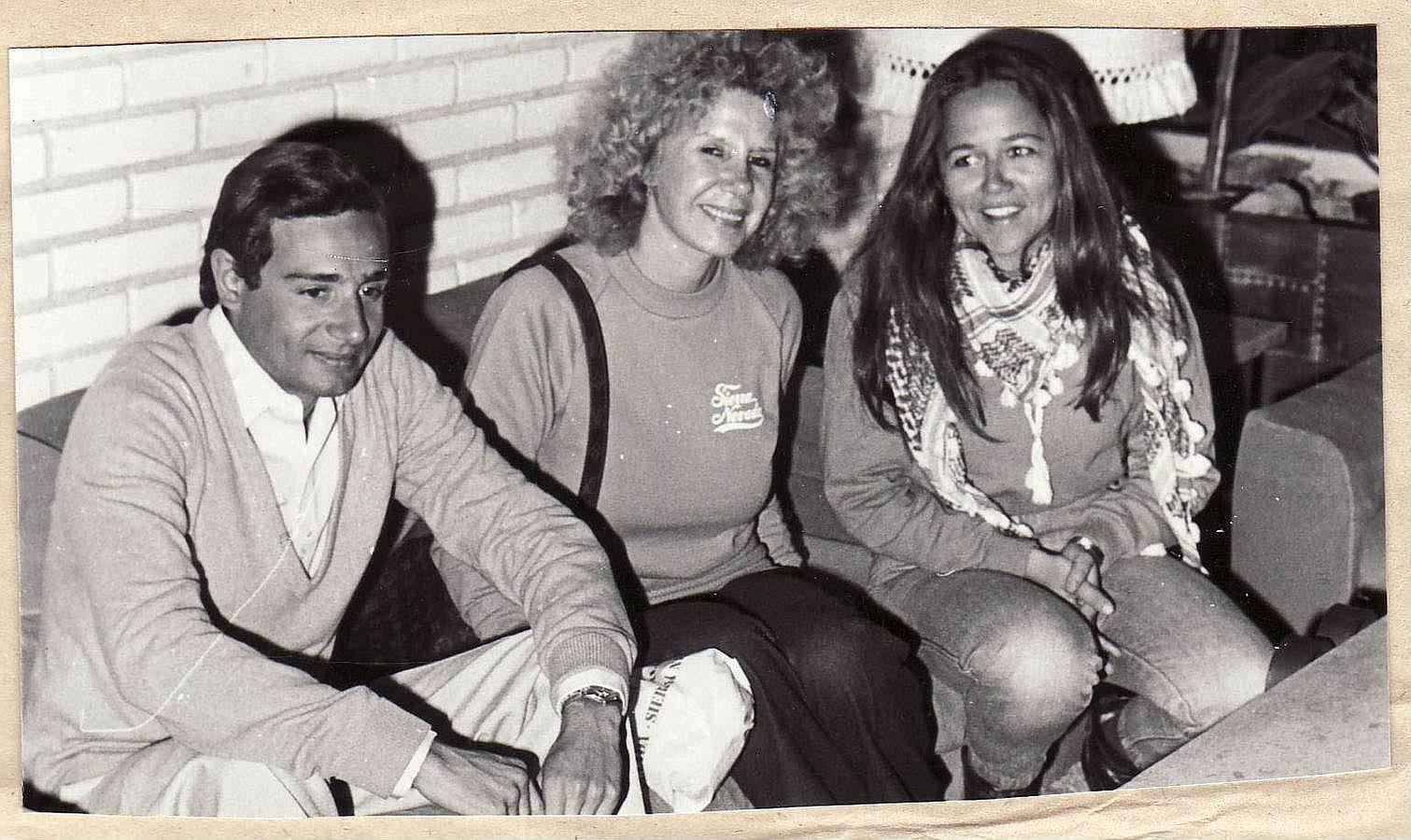 La Duquesa de Alba durante unas vacaciones en Sierra Nevada 24/03/1982