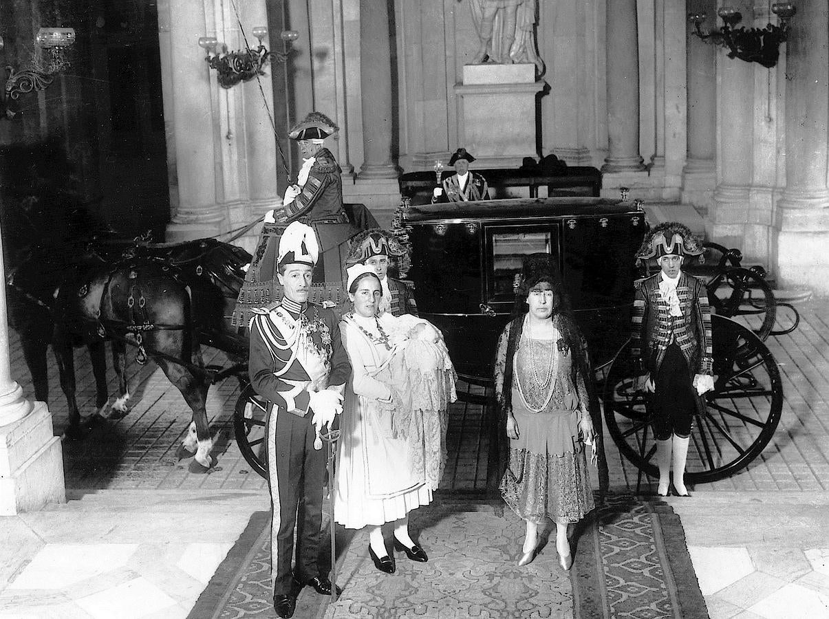 La Duquesa de Alba, imágenes de una vida