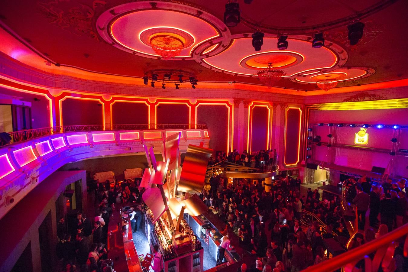 Gran apertura de Boom Boom Room