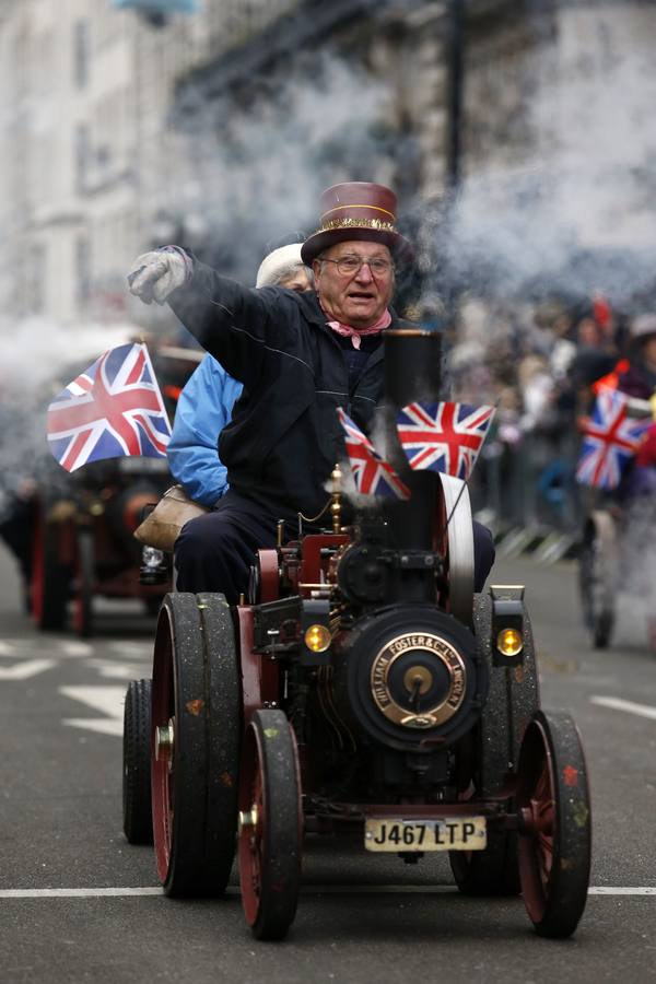 Desfile del día de Año Nuevo en el centro de Londres.