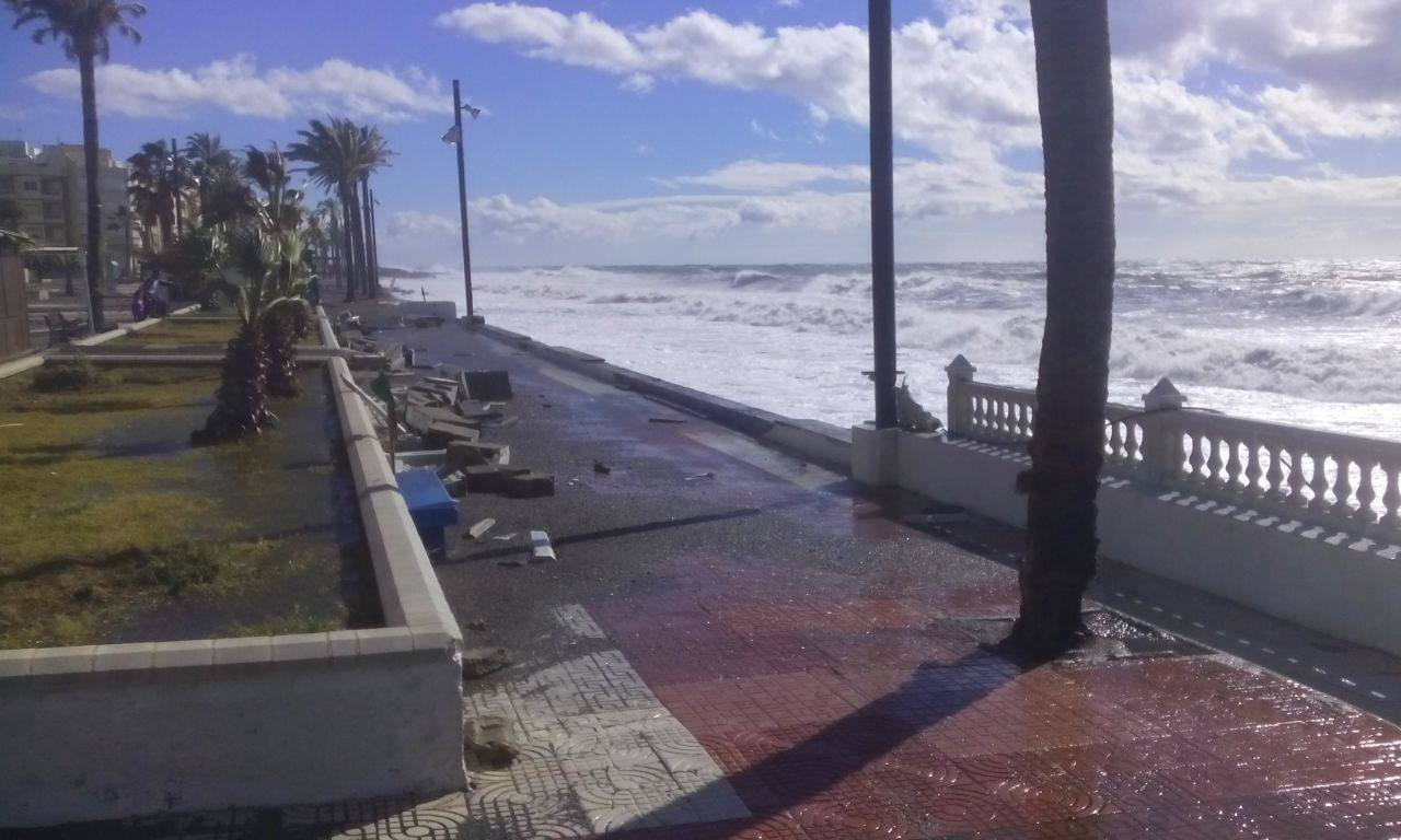 Los daños del temporal en La Rábita