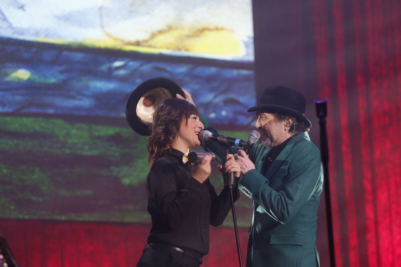 Y sin embargo, Sabina