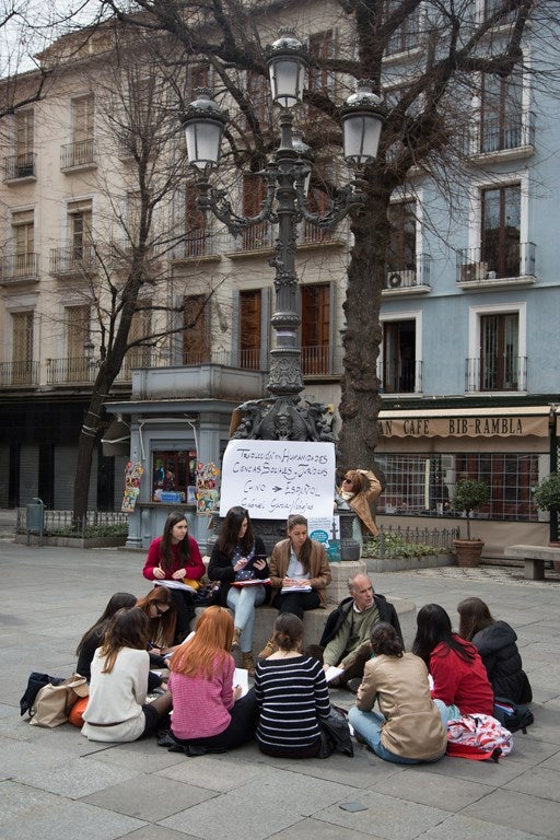 La UGR saca las clases a la calle