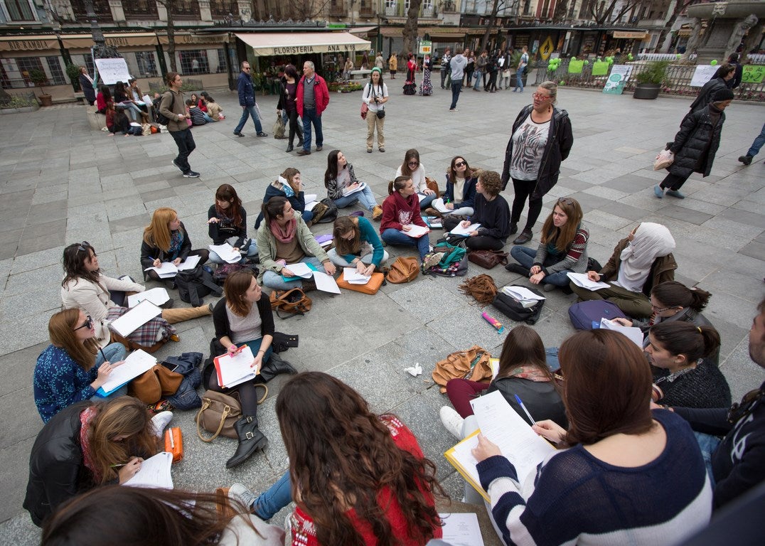 La UGR saca las clases a la calle