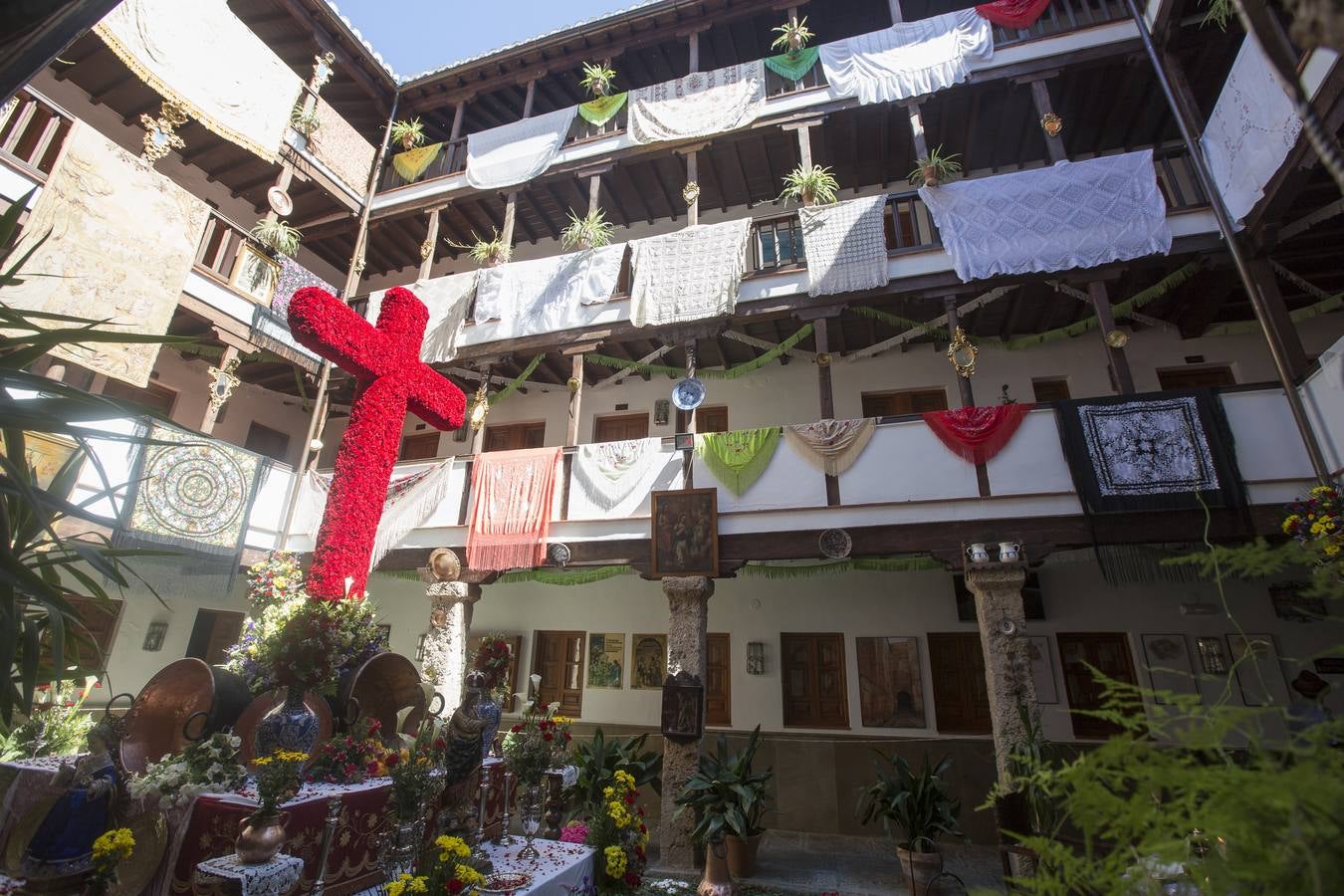 El &#039;crucero&#039; más grande por la ciudad