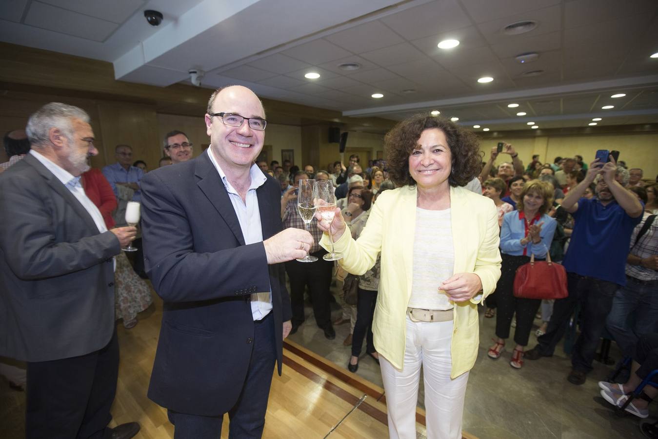 Pilar Aranda se convierte en la primera mujer rectora de la UGR en sus cinco siglos de historia