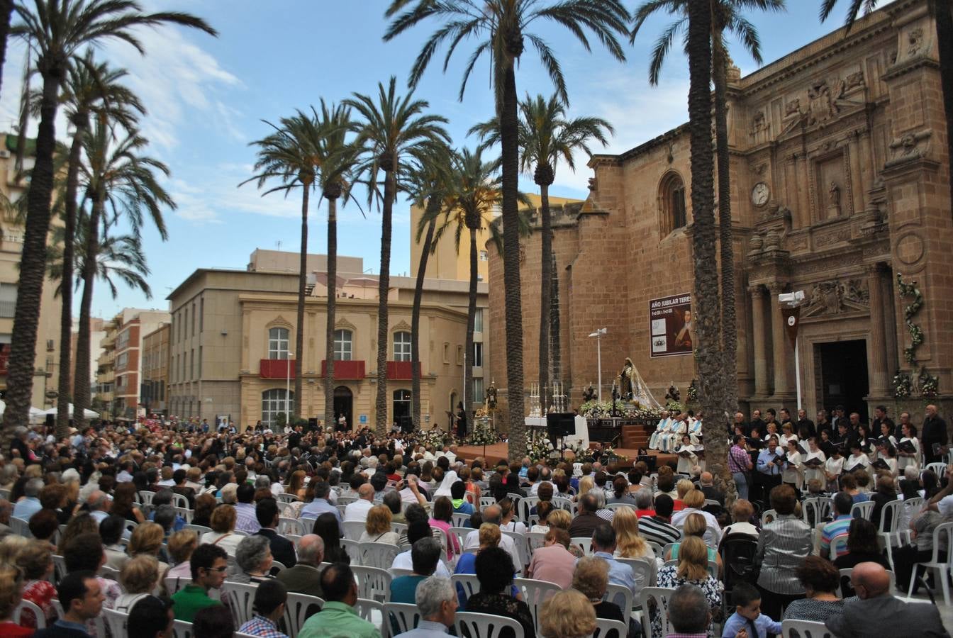 Derroche de solemnidad y fervor en la coronación de la Virgen del Carmen