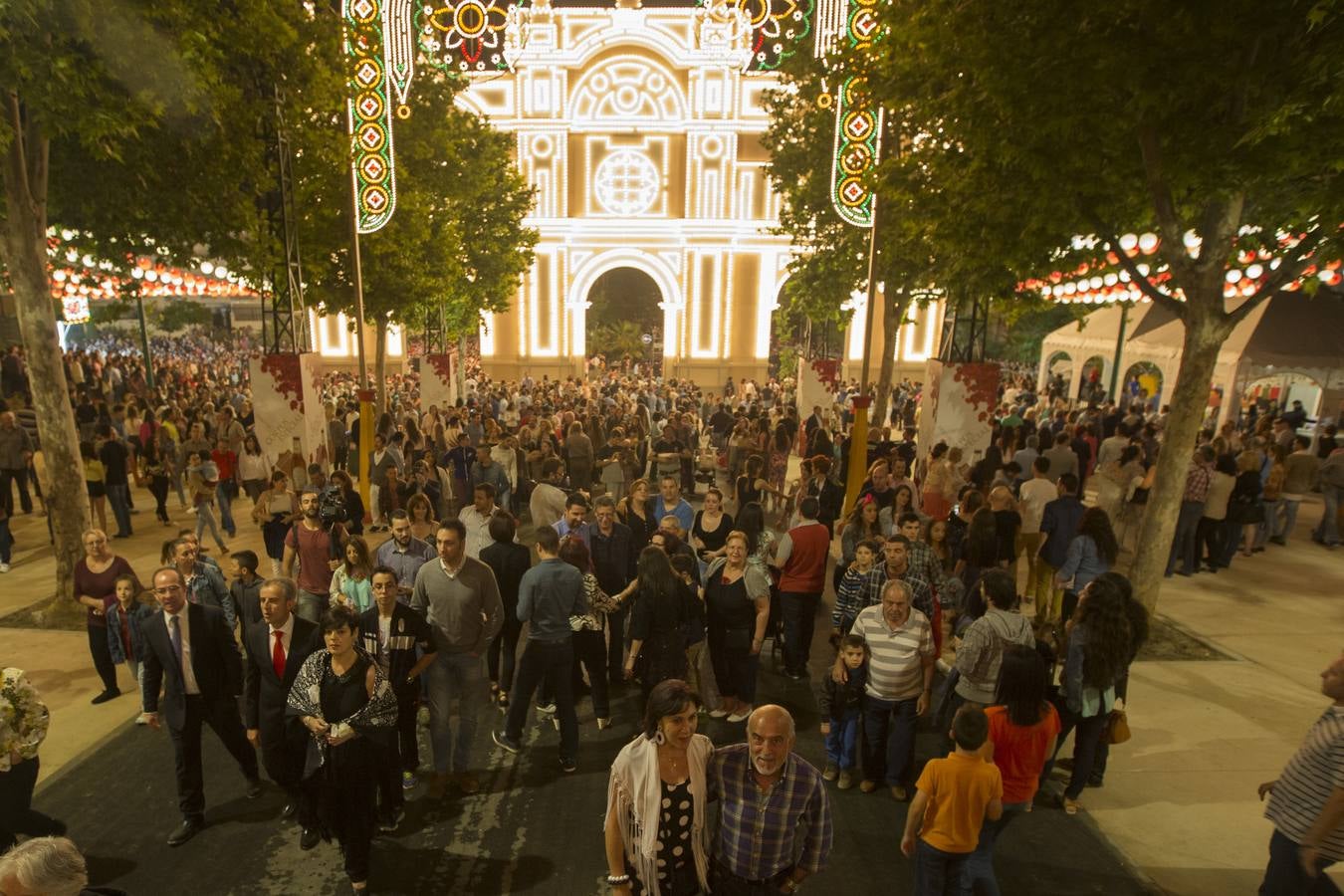 Luces, flamenco e ilusión para comenzar el Corpus