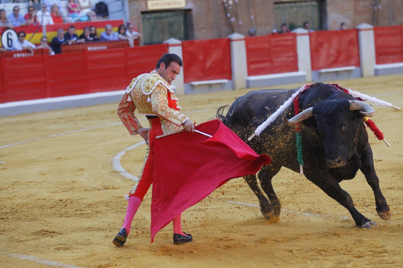 Cayetano, &#039;el Fandi&#039; y Ponce inauguran la feria taurina del Corpus