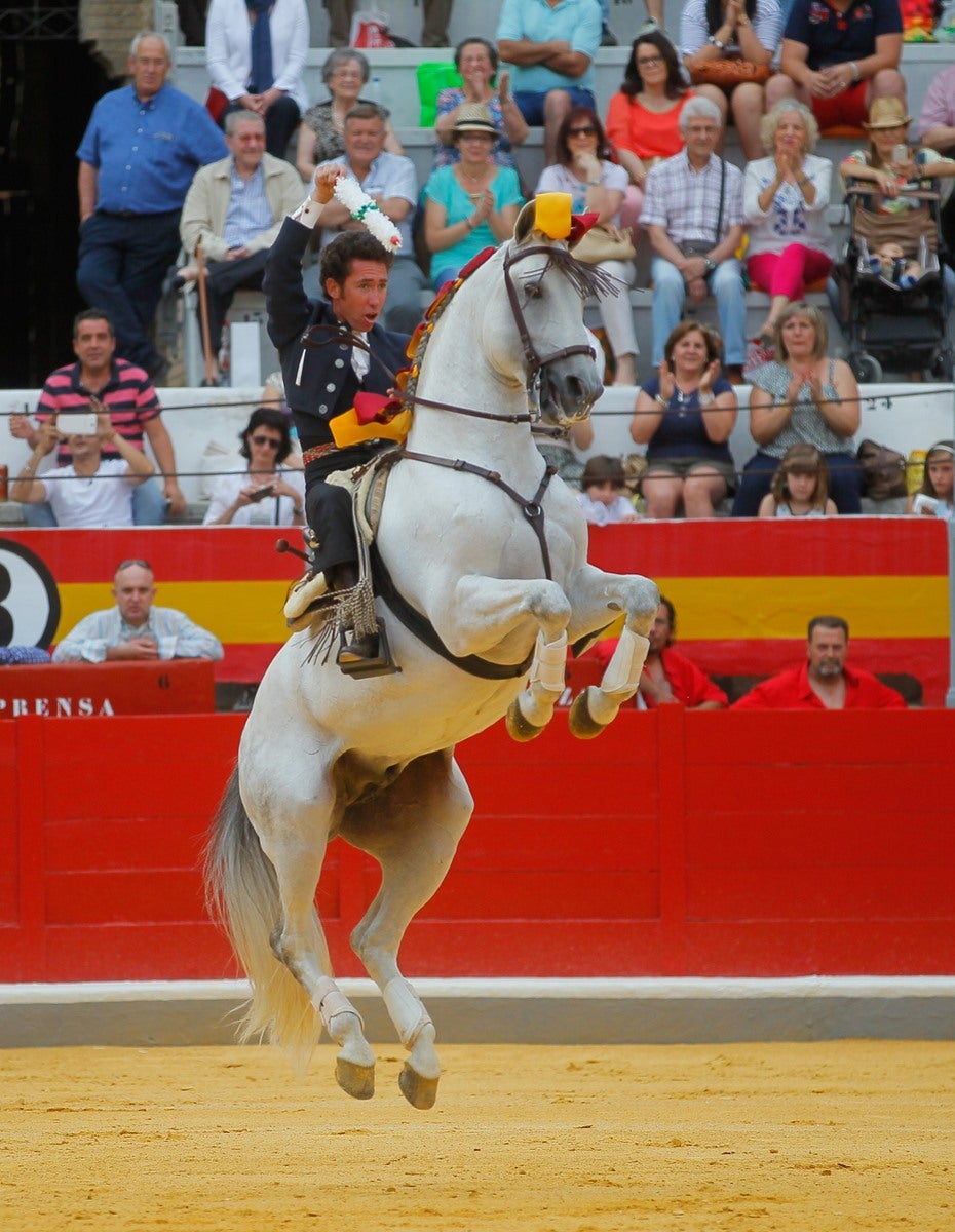 Hermoso de Mendoza pone el broche triunfal a la feria del Corpus de Granada