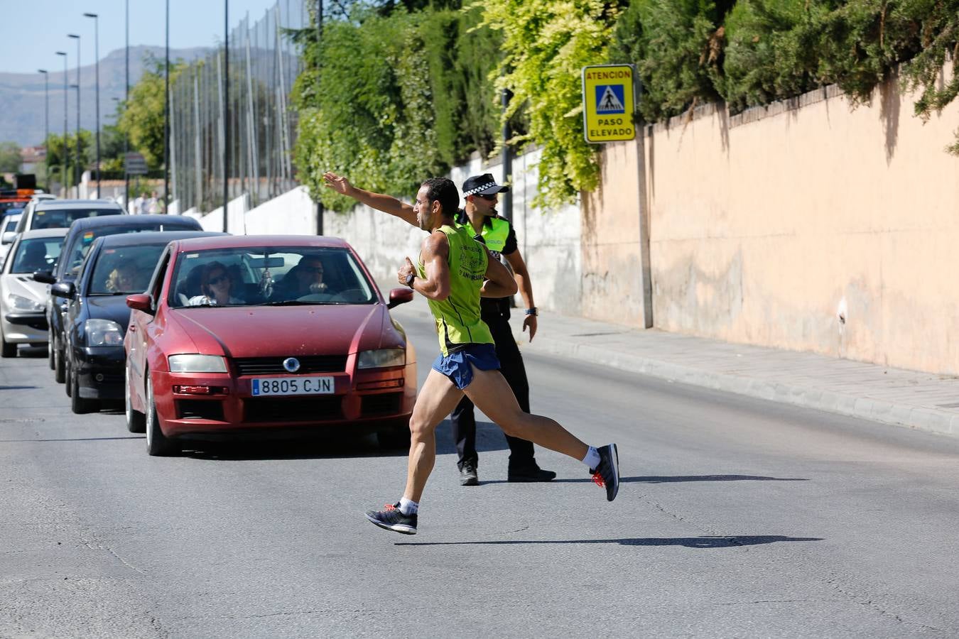 La salida y paso por Ogíjares