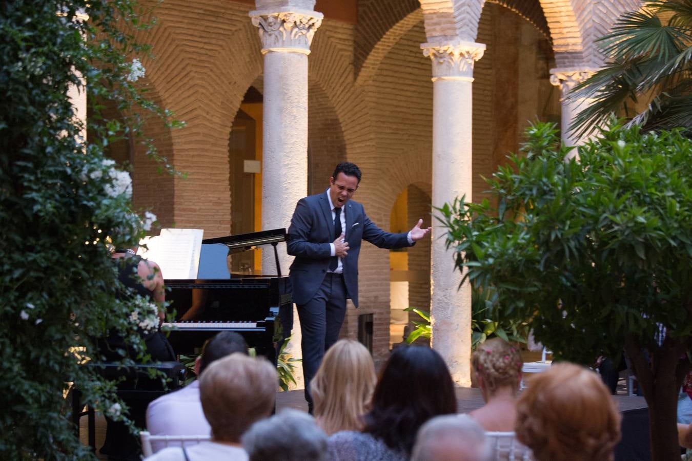 Ópera y zarzuela en el claustro del Santa Paula