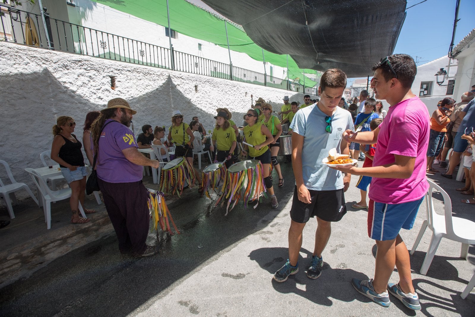 Lújar recupera la sonrisa