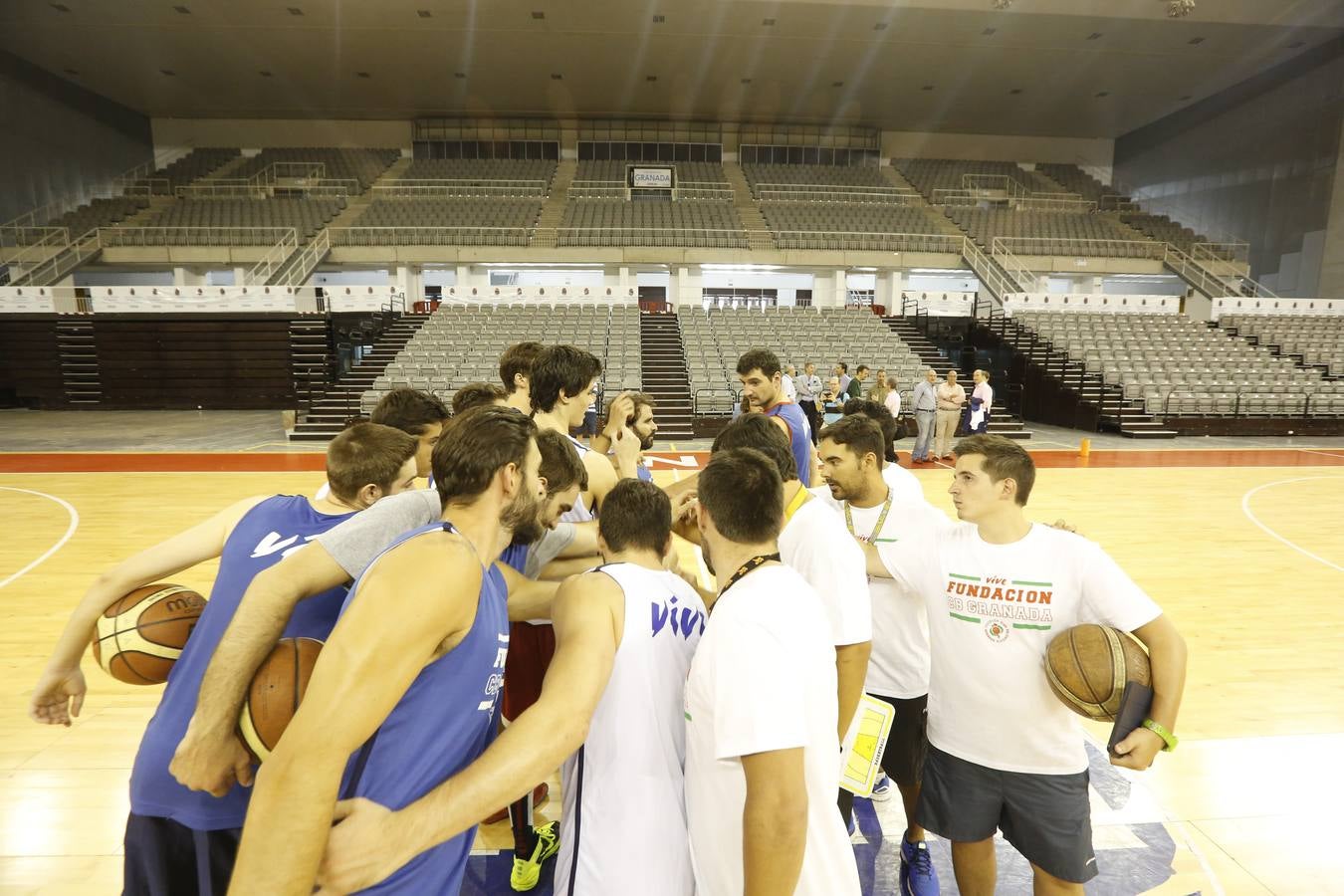 El balón ya bota en el Palacio