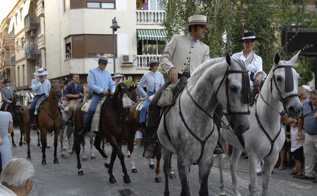 Dúrcal, el pueblo de los &#039;gigantes&#039; y &#039;cabezudos&#039;