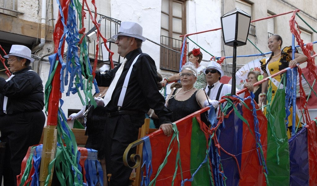 Dúrcal, el pueblo de los &#039;gigantes&#039; y &#039;cabezudos&#039;