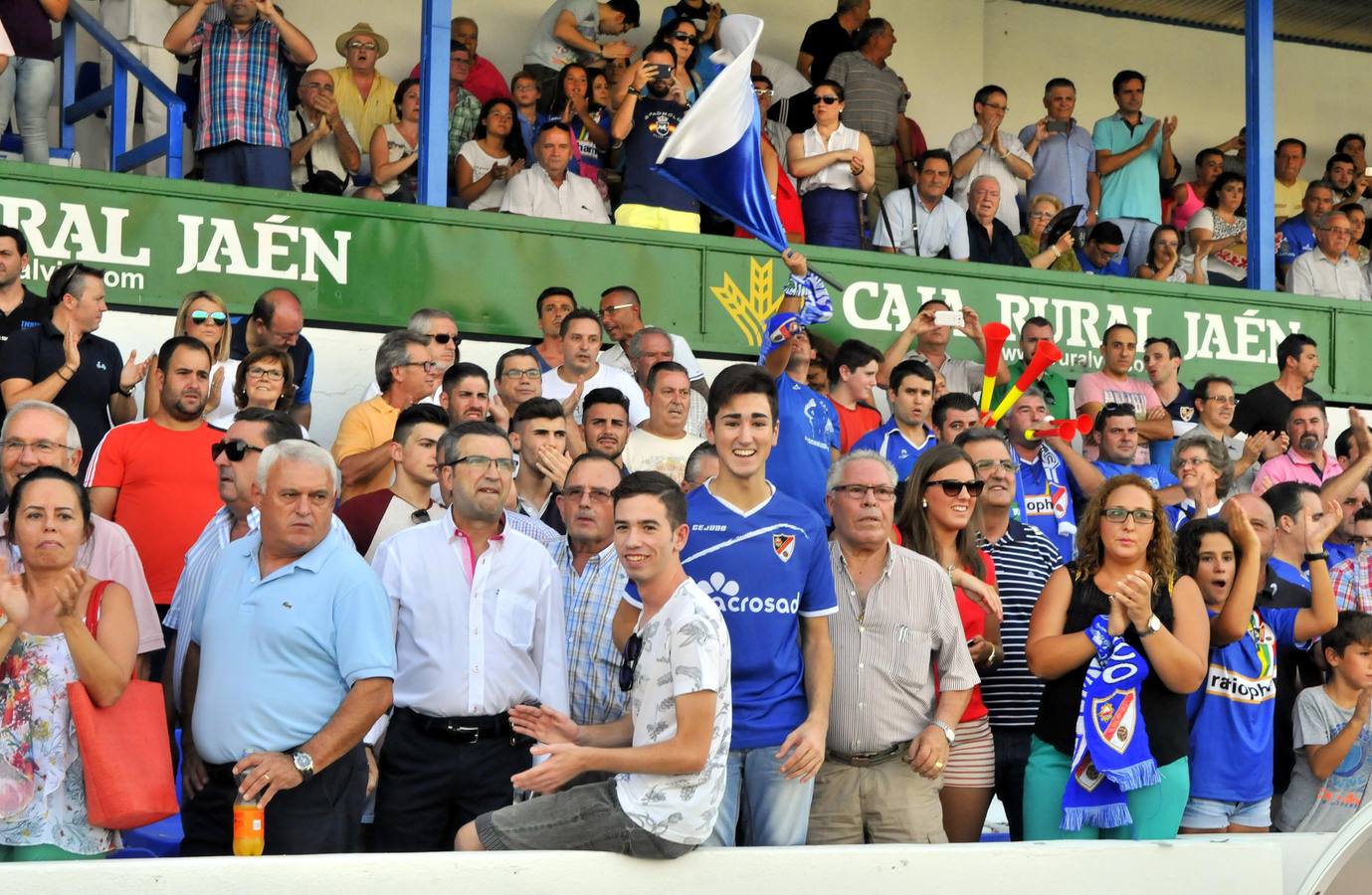 La fiesta, fuera de Linarejos