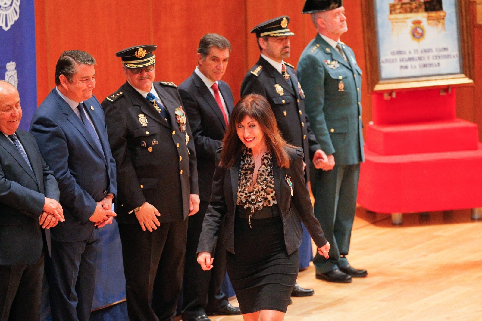 Patrón de la Policía Nacional (1)