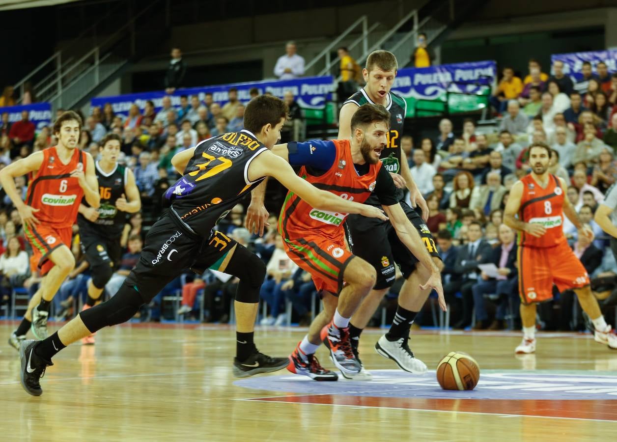 La agonía devuelve el liderato